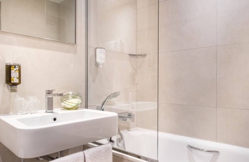 Montparnasse Hotel | Hotel Waldorf Montparnasse