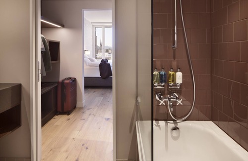 St. Gallen Hotel | Hotel Walhalla
