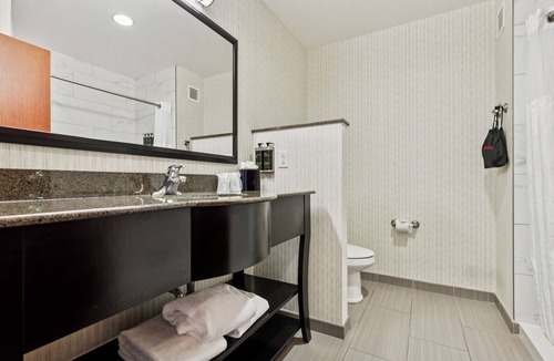 West Chester Hotel | Hotel Warner