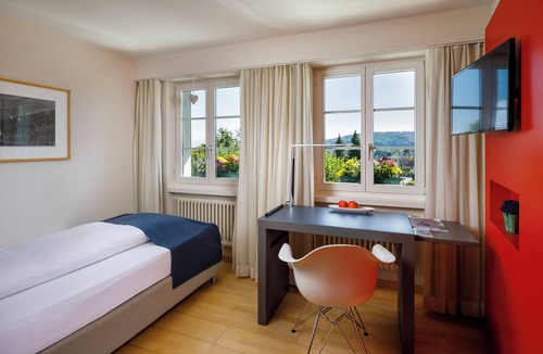 Uster District Hotel | Hotel Wassberg - Self-Check-in