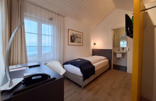 Uster District Hotel | Hotel Wassberg - Self-Check-in