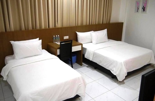 Simpang Renggam Hotel | Hotel Wawasan