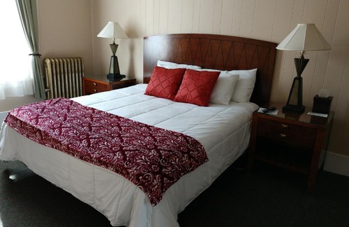 Honesdale Hotel | Hotel Wayne