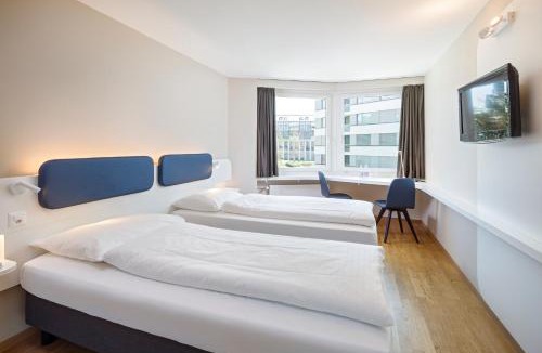 Kloten Apartment | Hotel Welcome Inn