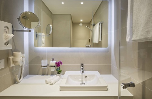 Kloten Hotel | Hotel Welcome Inn Zurich Airport
