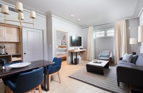 Farmville Hotel | Hotel Weyanoke