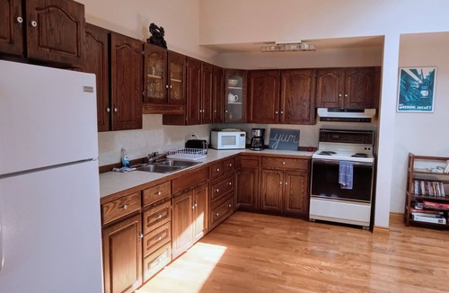 Wolfe Island Hotel | Hotel Wolfe Island