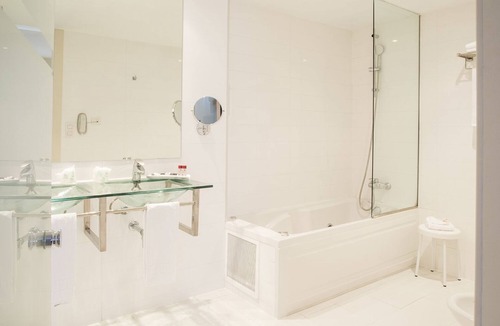 Quart de Poblet Hotel | Hotel Xon's Valencia