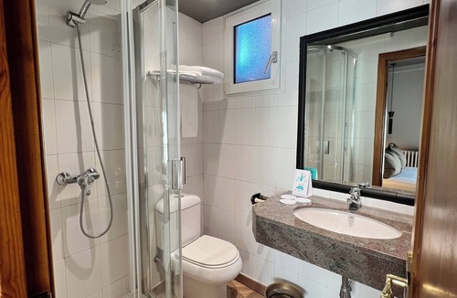 Encamp Hotel | Hotel Yomo Petit Paris