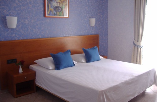 Martinscica Hotel | Hotel Zlatni Lav