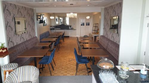 Bispham Hotel | HOTEL242