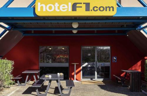 Le Coudray Hotel | hotelF1 Chartres