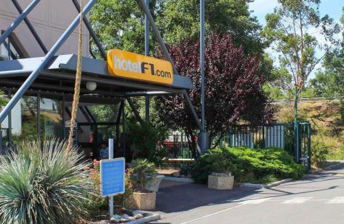 Roquebrune-sur-Argens Hotel | hotelF1 Fréjus Roquebrune sur Argens