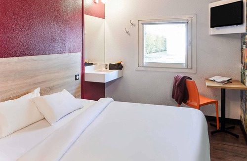 Saint-Etienne-du-Rouvray Hotel | hotelF1 Rouen Zenith Parc Expo