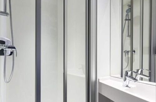 Saint-Etienne-du-Rouvray Hotel | hotelF1 Rouen Zenith Parc Expo