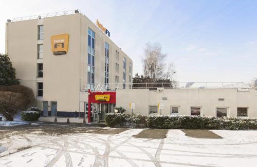 Igny Hotel | hotelF1 Igny Massy TGV