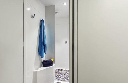 Change Hotel | hotelF1 Laval