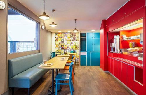 Gonfreville-l'Orcher Hotel | HOTELF1 Le Havre Est - Gonfreville