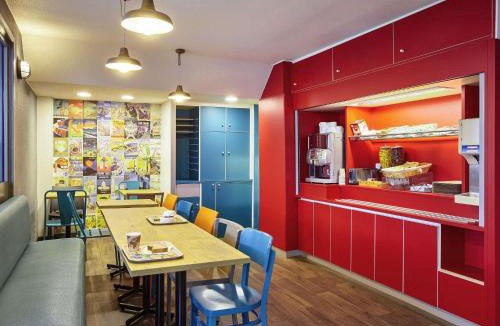 Ennetieres-en-Weppes Hotel | hotelF1 Lille Englos