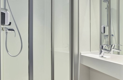 Solaize Hotel | hotelF1 Lyon Solaize Hotel