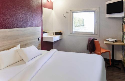 Gennevilliers Hotel | hotelF1 Paris Gennevilliers, 4 Rue Georges Corète 92230 Gennevilliers