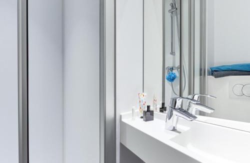 La Madeleine-Bellevue Hotel | hotelF1 Saint Malo