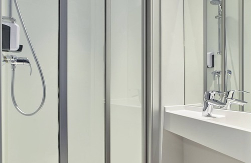 Blagnac Hotel | hotelF1 Toulouse Aéroport