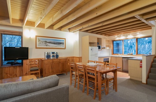 Hotham Heights Apartment | Hotham Sun Apartments