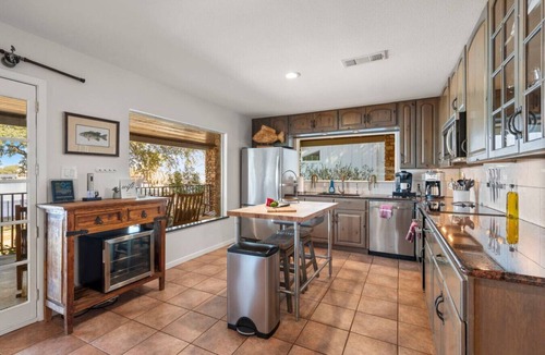 Granite Shoals House | Hottub/Firepit/Lakefront/Outdoor TV/Bunkbeds