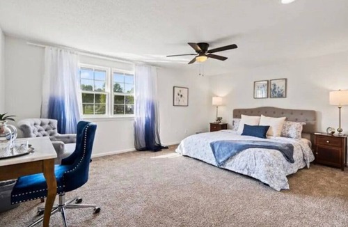 Blue Springs House | HotTub*Pool*GameRoom*GolfCourseViews