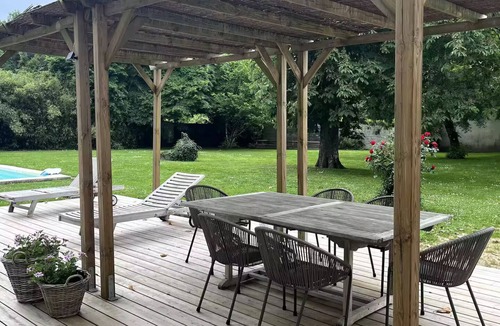 Port-Sainte-Foy-et-Ponchapt House | House on the Dordogne