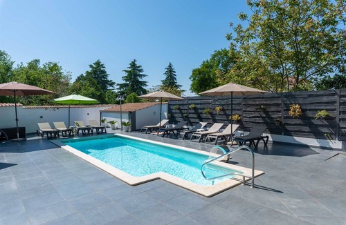 Kukci Apartment | Hous bungalow Lavendel with pool in Porec