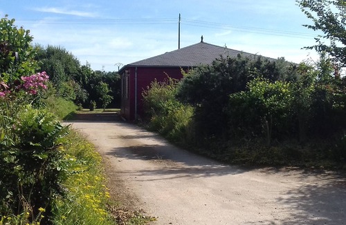 La Chapelle-aux-Filtzmeens Cottage | house red house .