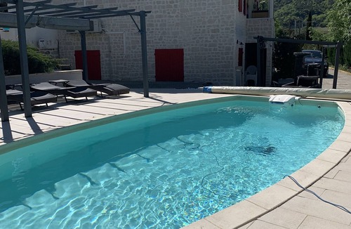 Roche-Saint-Secret House | House in Drôme provençale