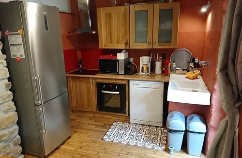 Saint-Florent-sur-Auzonnet Cottage | House with character