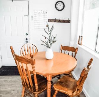 Evergreen House | House-1 Bedroom, 1 Bath-Private, Centrally Located