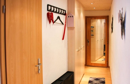 Moleson House | House ∙ 1 bedroom ∙ 2 guests