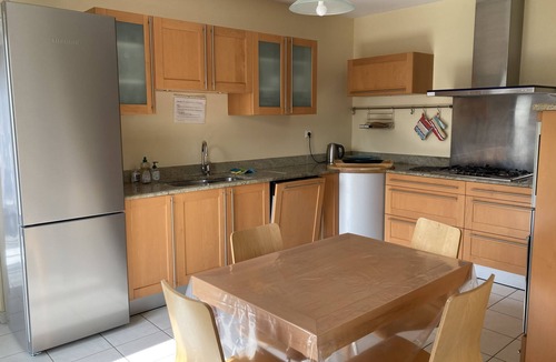 Lingreville House | House 10 min walk from the beach, comfortable, bright with south-facing garden