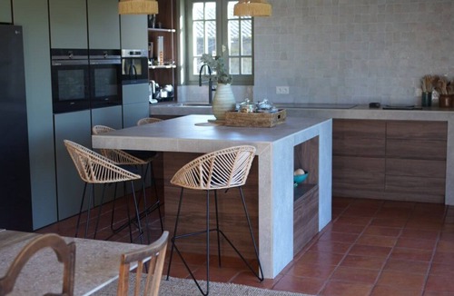 Saint-Martin-des-Combes House | House 12 Pers. Hamlet Dordogne