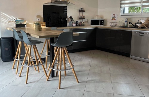 Coex House | House 128m2 10 min from the beach