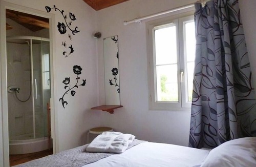 Ternant Apartment | House 13 sleeps 5 2 bathrooms