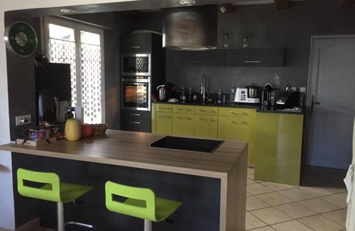 Aubord House | House 140m² with garden and pool