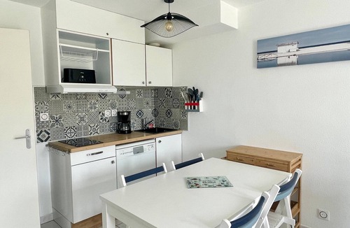 Bretignolles-sur-Mer House | House 150m from beach, 2 bedrooms, pool & WiFi, parking
