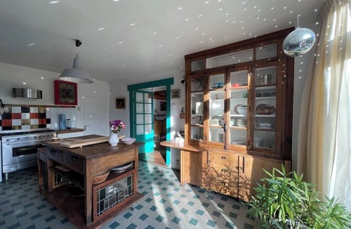 Echandelys House | House 15p + la Foresterie