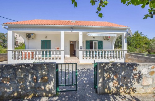 Olib House | House ∙ 2 bedrooms ∙ 6 guests