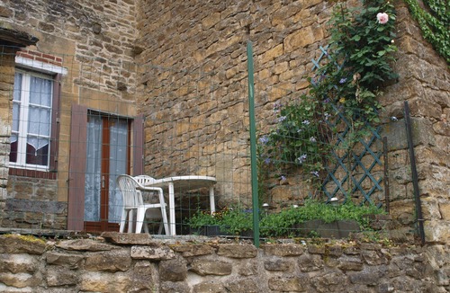Le Chatelet-sur-Sormonne Cottage | HOUSE 2 to 6 PEOPLE '