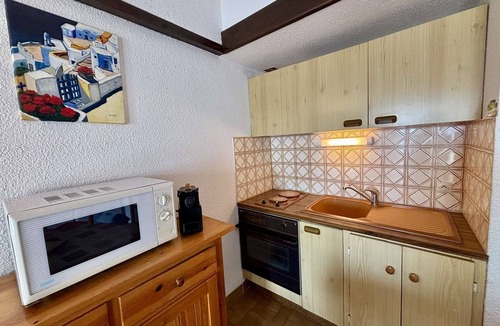 Port-la-Nouvelle House | House 2 rooms, cabin, 6 pers, 400m from beach, parking, terrace