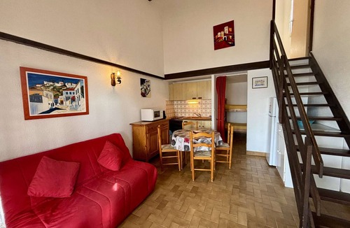 Port-la-Nouvelle House | House 2 rooms, cabin, 6 pers, 400m from beach, parking, terrace