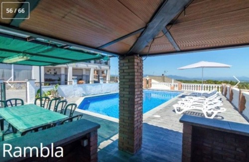 Mont Barbat House | HOUSE 270M2 TWO INDEPENDENT PLANTS POOL AND BARBECUE 8 ROOMS