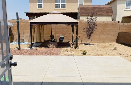 Westgate Heights House | House 3 bd 2.5 bathrooms